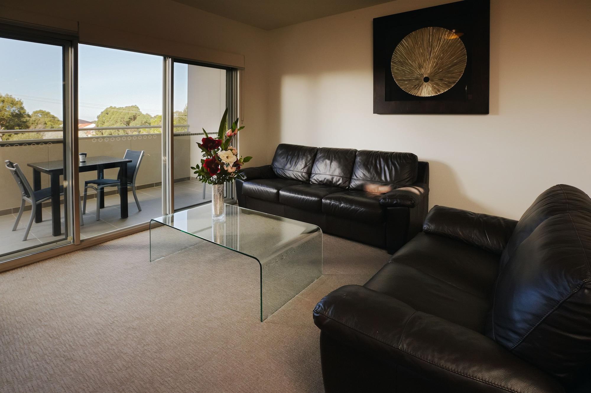 Charlestown Executive Apartments Нюкасъл Екстериор снимка