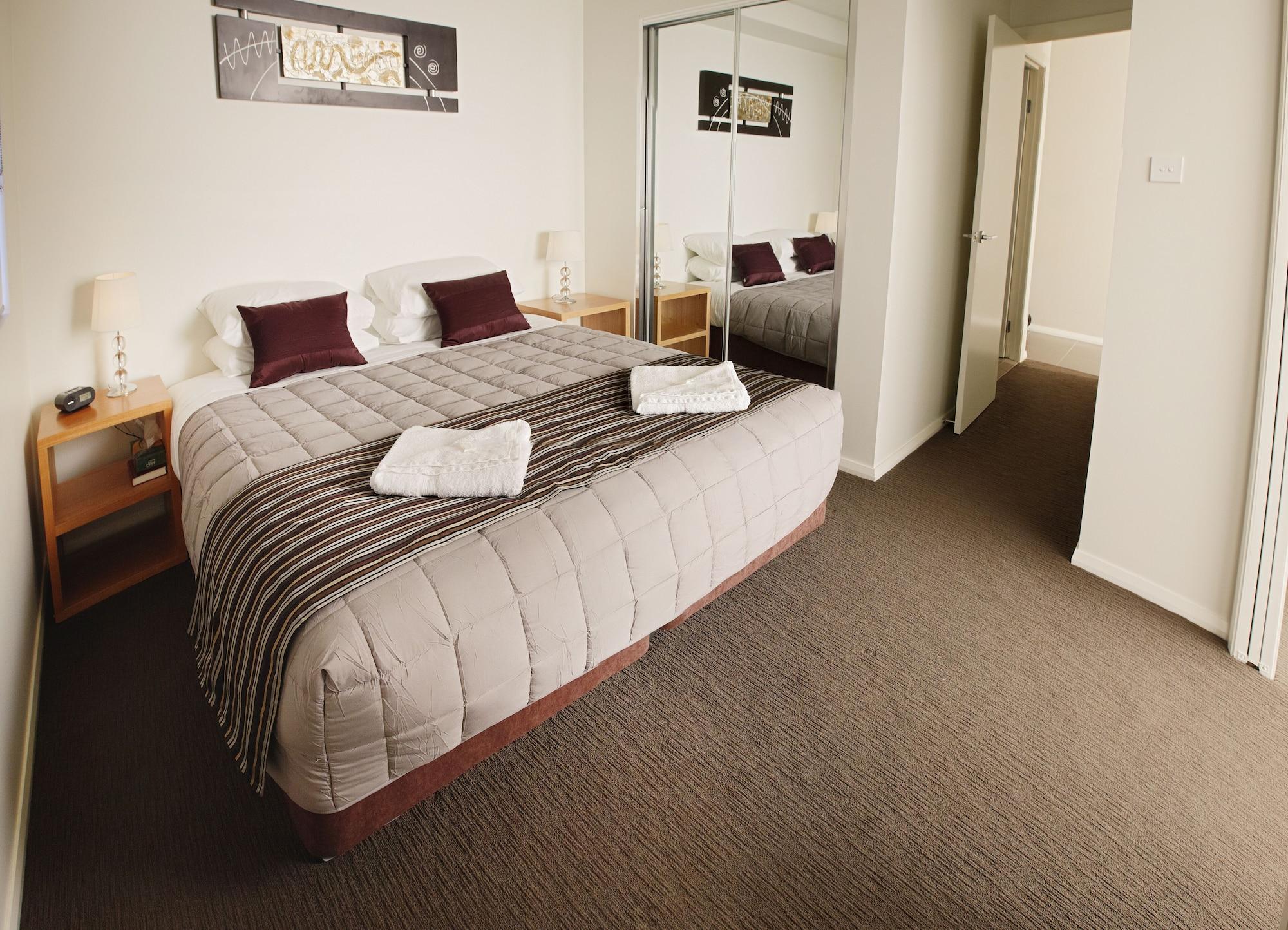 Charlestown Executive Apartments Нюкасъл Екстериор снимка