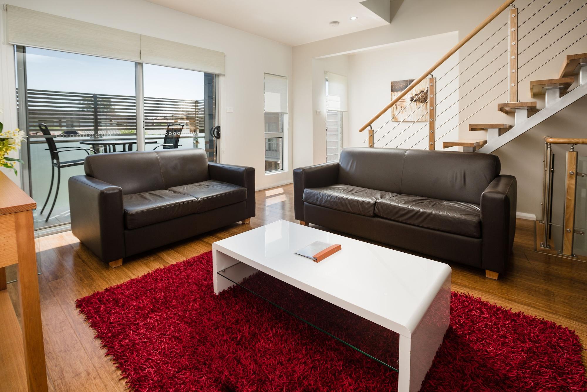 Charlestown Executive Apartments Нюкасъл Екстериор снимка