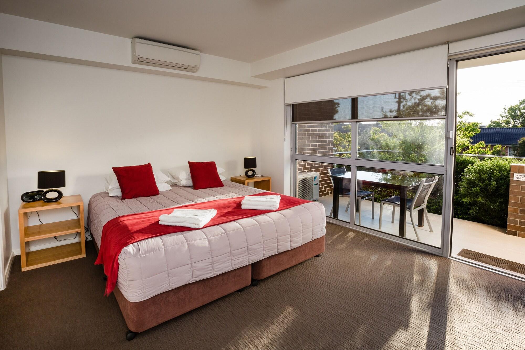 Charlestown Executive Apartments Нюкасъл Екстериор снимка