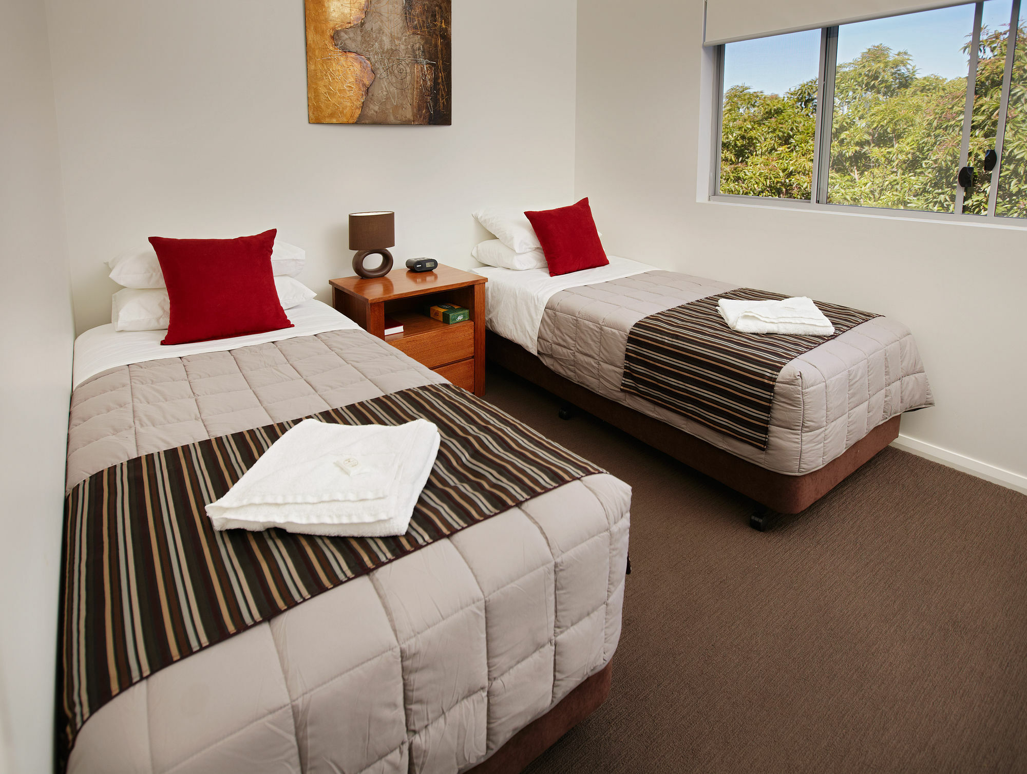 Charlestown Executive Apartments Нюкасъл Екстериор снимка